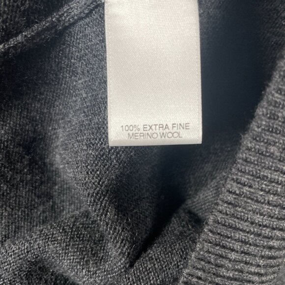 Turnbury Mens Sweater Vest M Merino Wool Gray Soft Stretchy Work Career Office - Picture 9 of 10